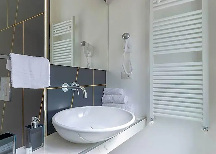 Bea Luxury בית הארחה 4*